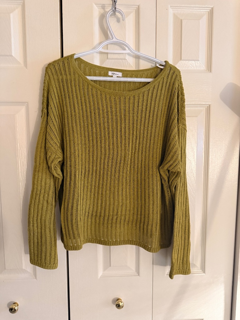Reitmans knitted top- size large green/yellow colour